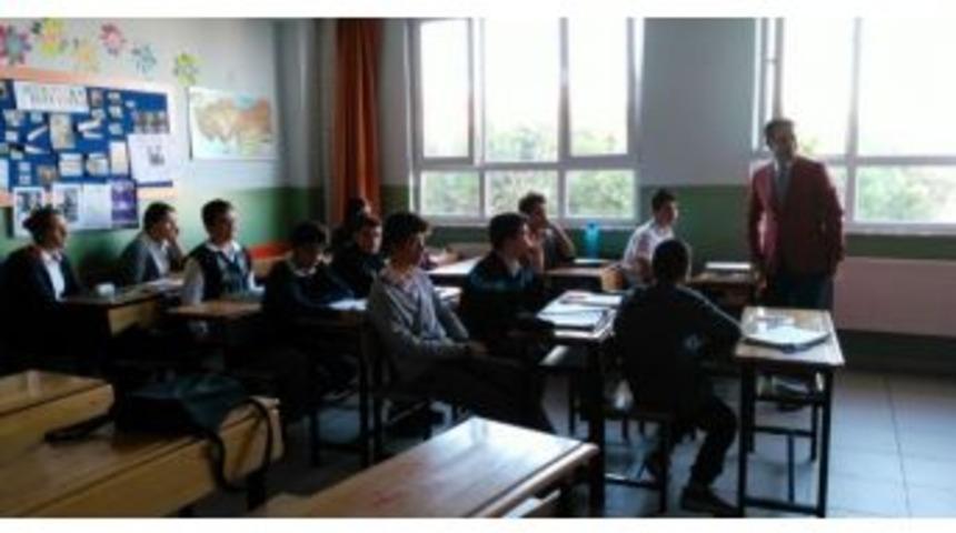 Milli Eğitim M&uuml;d&uuml;r&uuml; Memiş, Turgut Reis Orta Okulunu Ziyaret Etti