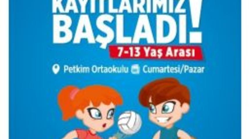 Basketbol Ve Voleybol Okulu K&ouml;rfez&rsquo;de Faaliyete Ge&ccedil;ti
