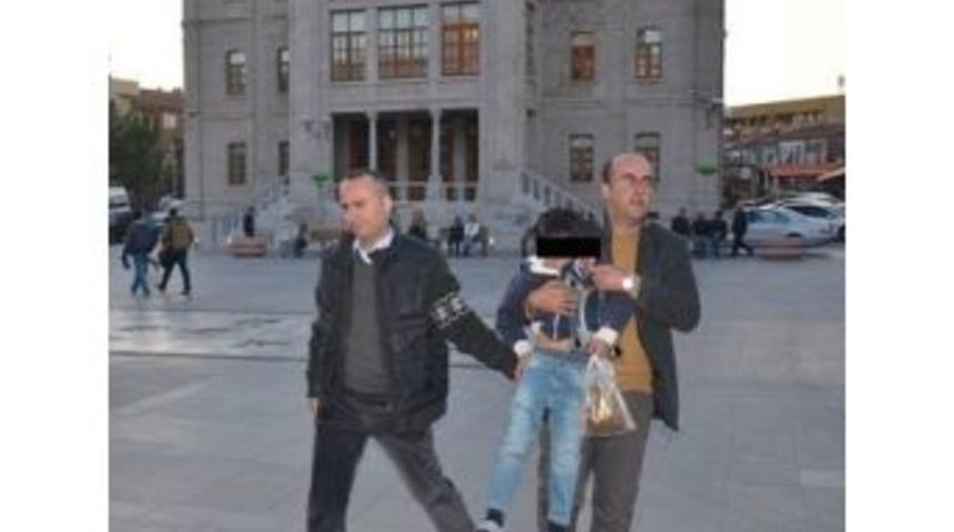 Aksaray&rsquo;da &Ccedil;alışan &Ccedil;ocuklar Toplandı