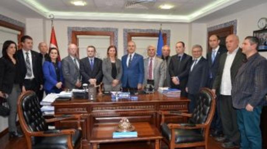 Busmek Mezunları Kosova&rsquo;da İş Yeri A&ccedil;acak