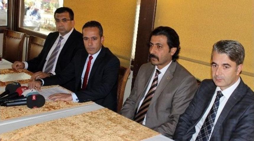 Kahramanmaraş&rsquo;ta Mhp&rsquo;li Y&ouml;neticiler İstifa Etti