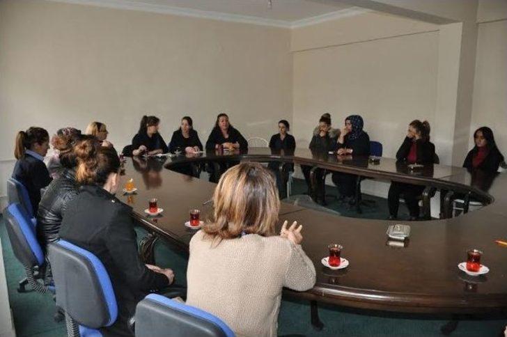 Yüksekova Belediyesi Kadın Meclisi Kuruldu
