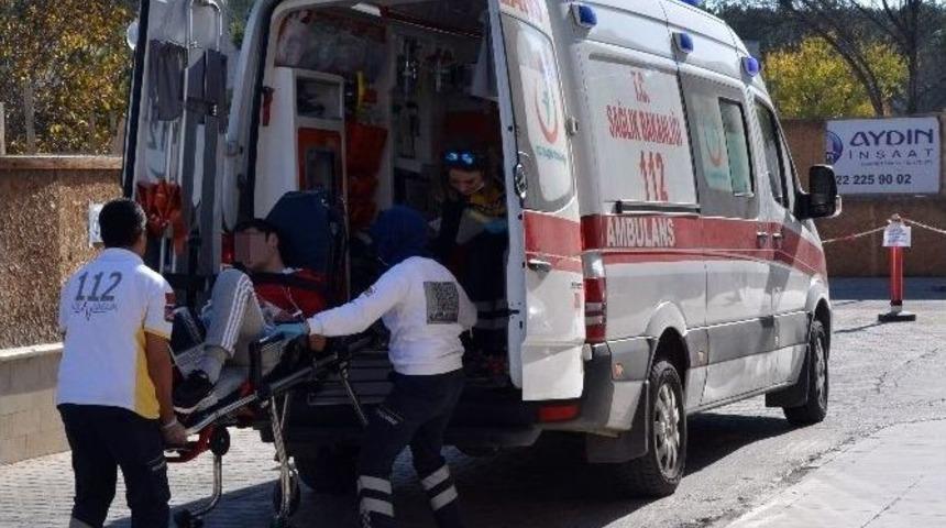 Bonzai Kullanan Gen&ccedil; Hastanelik Oldu