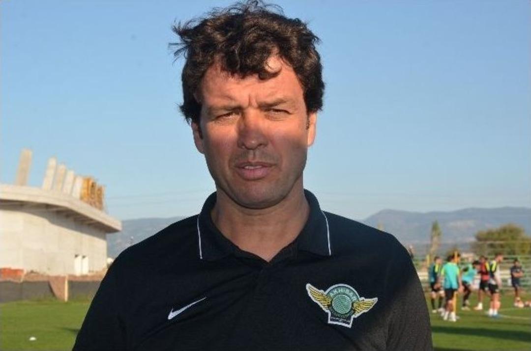 Arslan: "t&uuml;rkiye&rsquo;de Haftalık Yaşıyoruz"