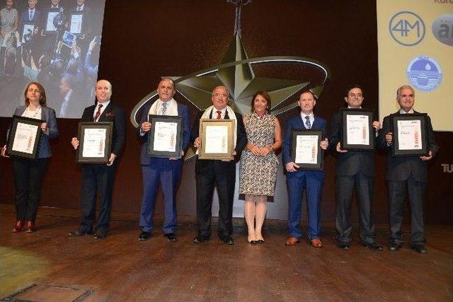 Başkan Kocamaz ‘mükemmellikte Kararlılık’ Ödülünü Aldı 1