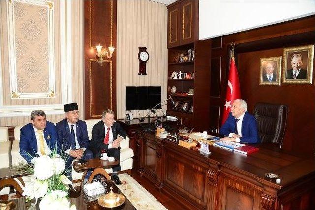 B&uuml;y&uuml;kşehir, Kırım Tatarları&rsquo;nın Liderini Ağırladı 2