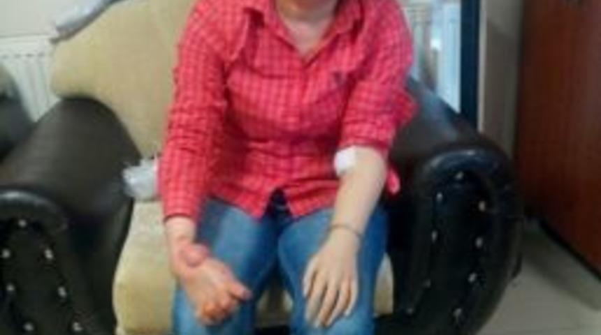 18 Yaşındayken Kolunu Kaybeden Fatma Akt&uuml;rk&rsquo;e Amasyalılar Sahip &Ccedil;ıktı