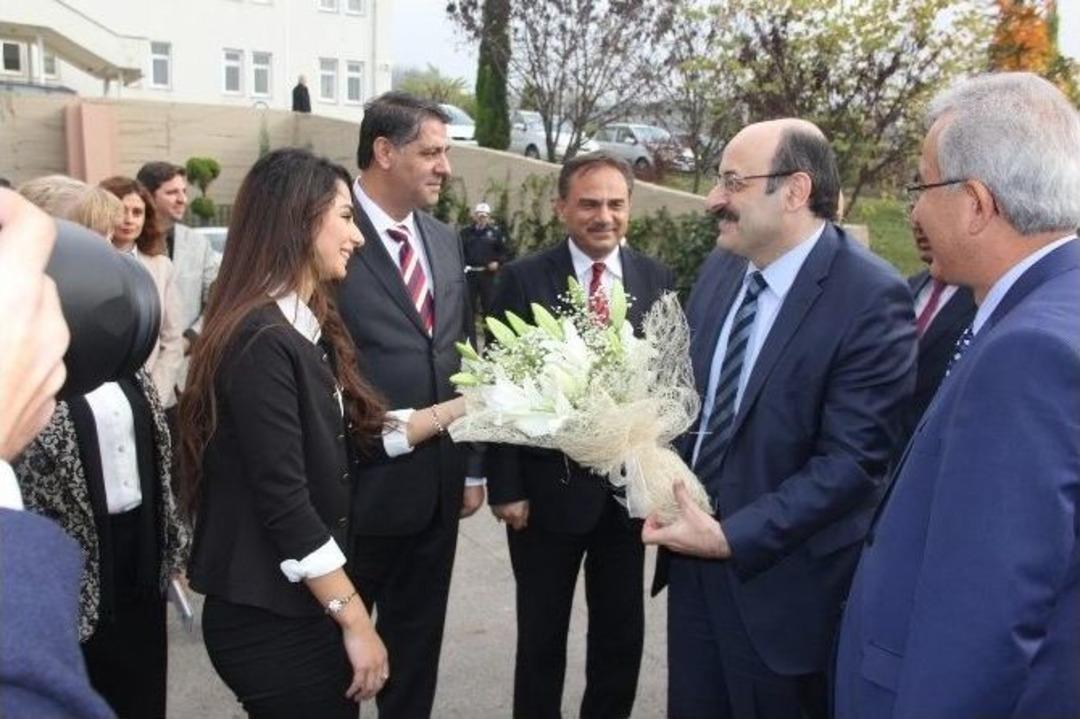 Y&ouml;k Başkanı &Ouml;ğrencilerle Buluştu