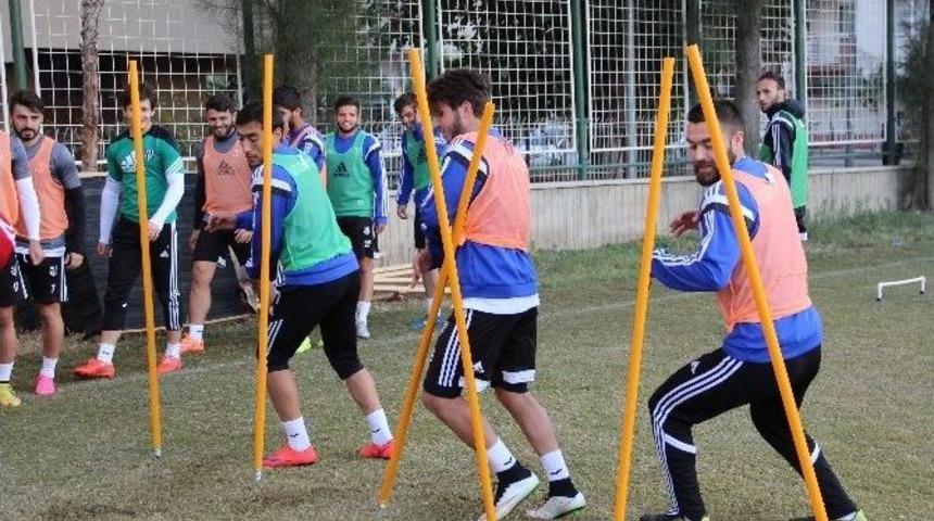 Aydınspor 1923 Tarsus Ma&ccedil;ının Hazırlıklarını S&uuml;rd&uuml;r&uuml;yor