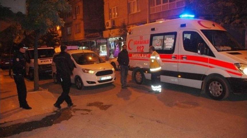 Sokak Ortasında Bı&ccedil;aklandı