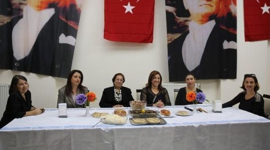 &lsquo;ermeni Mutfağı&rsquo;ndan Lezzetler Tanıtıldı