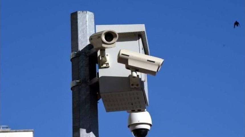 Aliağa&rsquo;da 24 Noktaya 82 Kamera