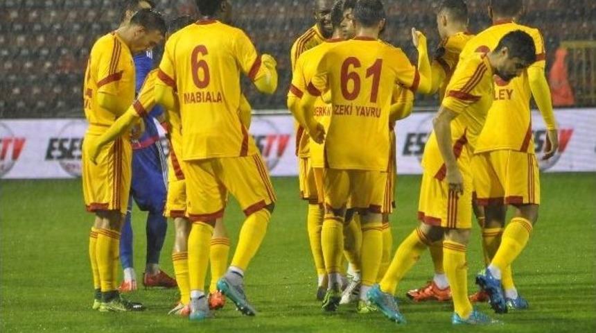 8 Golde 8 Farklı İsmin Bulunduğu Kayserispor&rsquo;da İki Gol Atan İsim Yok