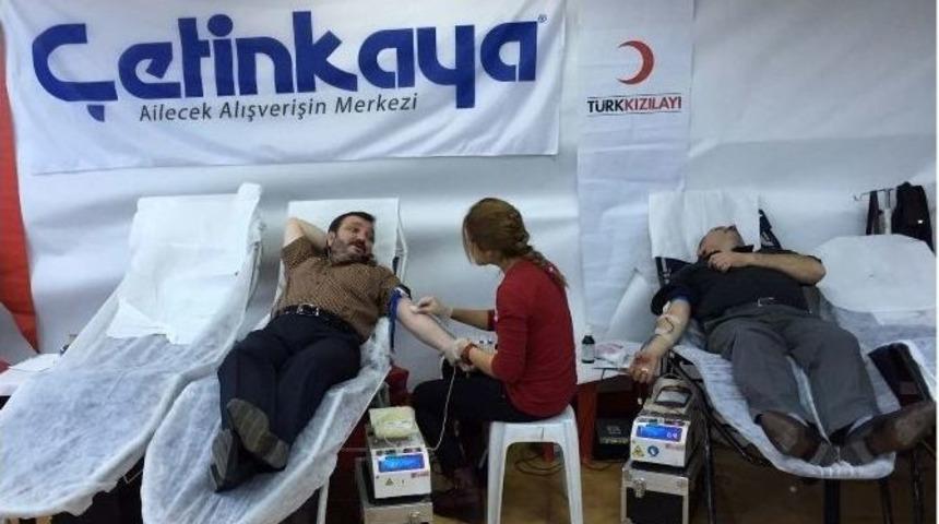 Kan Bağışında Kendi Rekorlarını Kırdılar