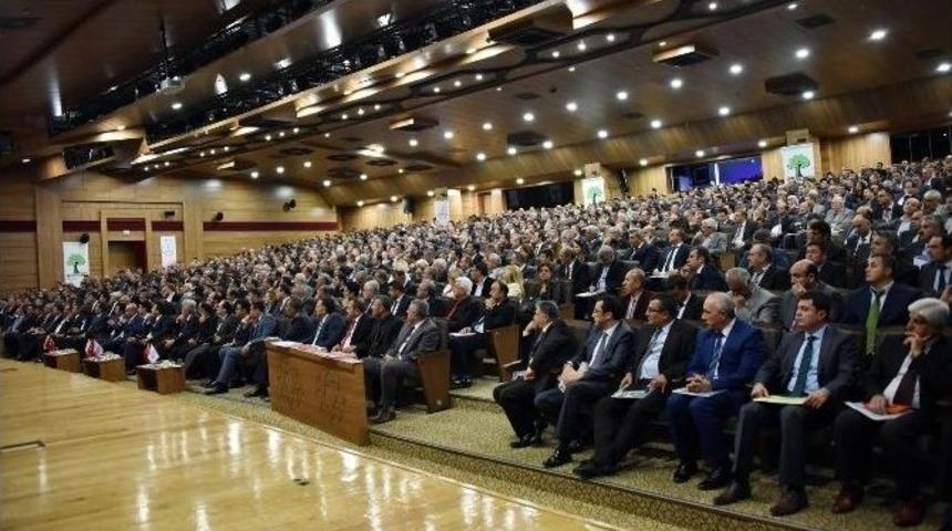 Gaziantep Valisi Ali Yerlikaya Okul M&uuml;d&uuml;rleriyle Bir Araya Geldi.