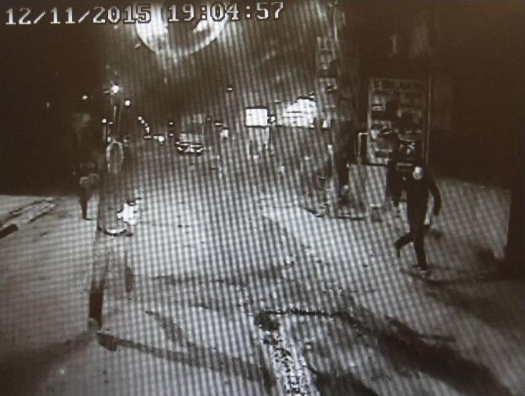 Pkk Yandaşları İ&ccedil;inde Yolcu Olan Otob&uuml;s&uuml; Molotofla Yaktı