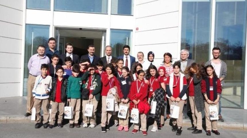 &Ccedil;ocuklar Haklarını Meclis&rsquo;te Aradılar