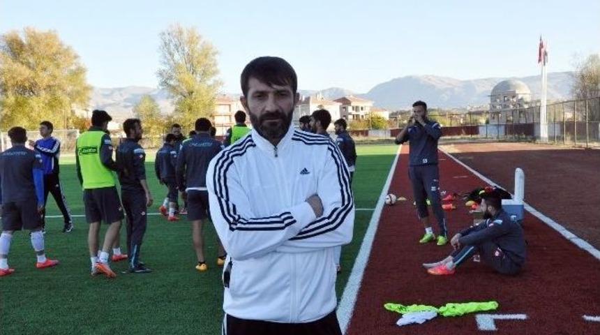 Sandıklıspor&rsquo;un Yeni Teknik Direkt&ouml;r&uuml; Cafer Aydın