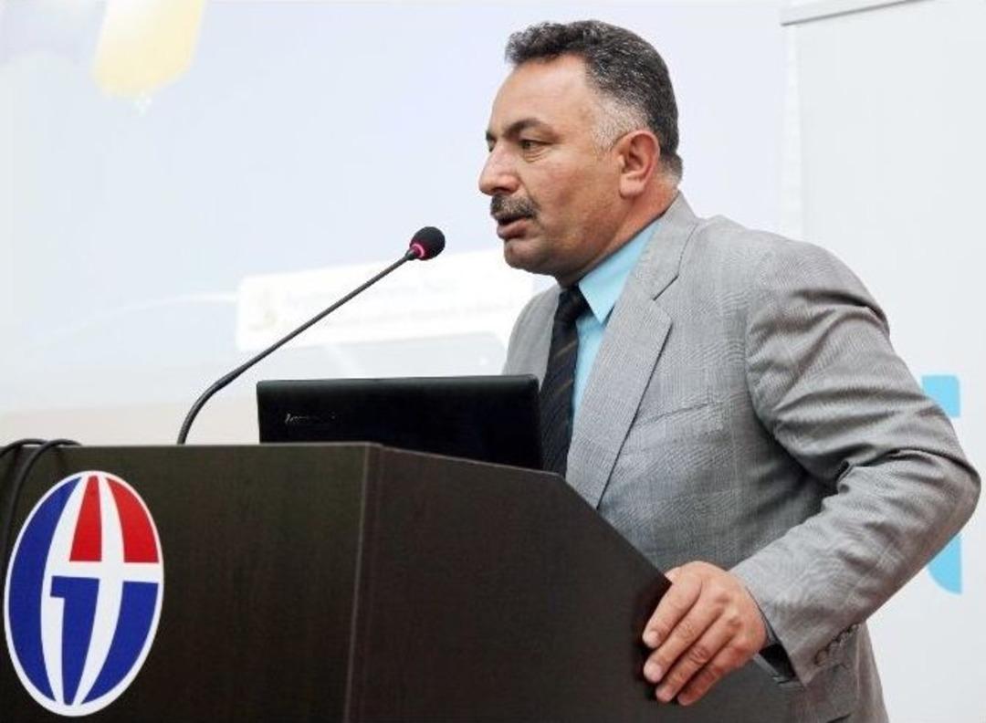 Bilgi Toplantısında Kalifiye Eleman Vurgu