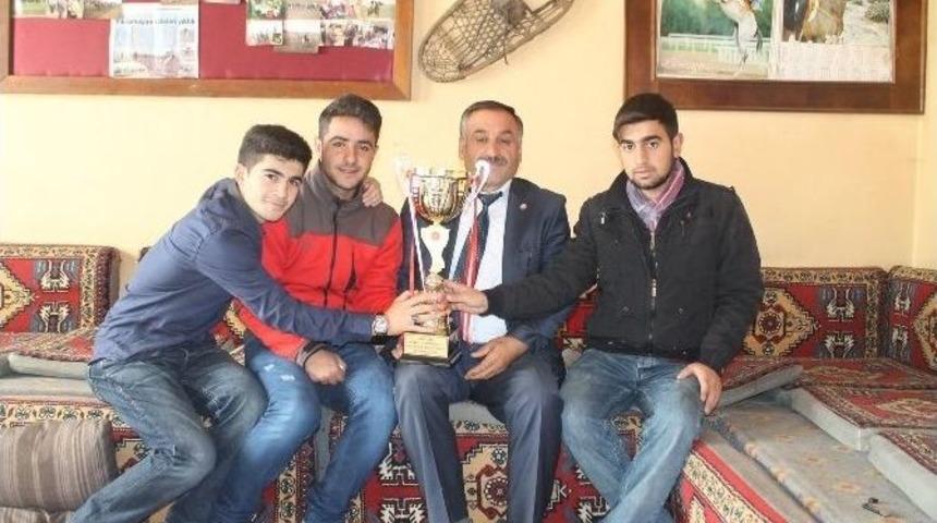 Cirit&rsquo;in Şampiyonu Kombinaspor