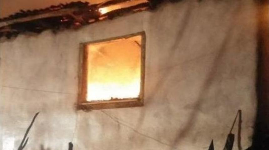 Emet&rsquo;te Korkutan Yangın