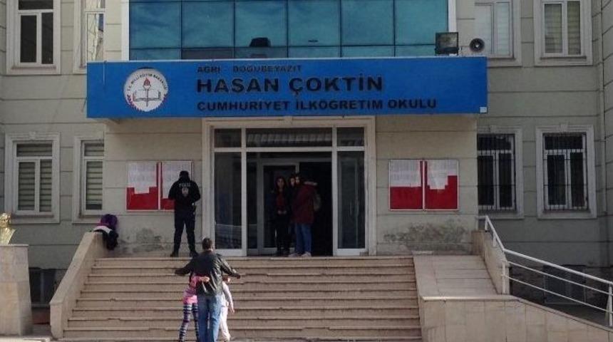 207 Ka&ccedil;ak Şahıs Kapalı Spor Salonuna Yerleştirildi