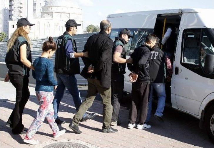 Narkotik Polisinin Kazdığı Yer Boş Çıkmadı - Antalya Haberleri