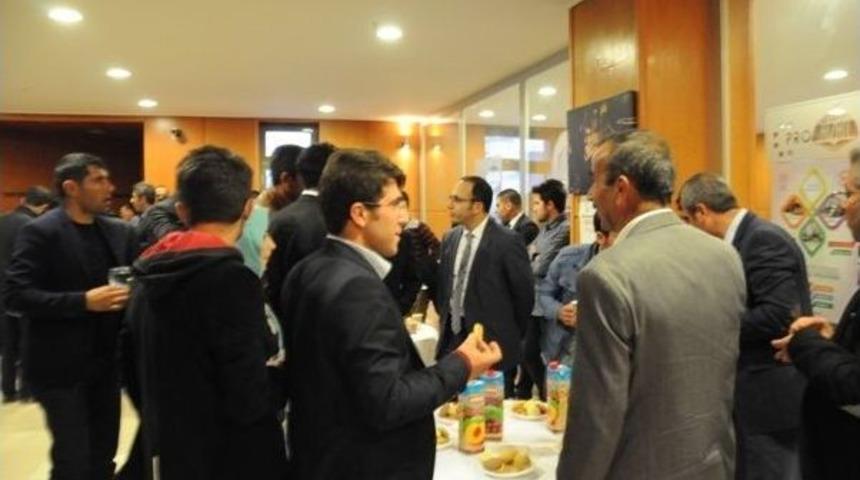 Hizan Kaymakamı K&ouml;y &Ouml;ğretmenleriyle Bir Araya Geldi