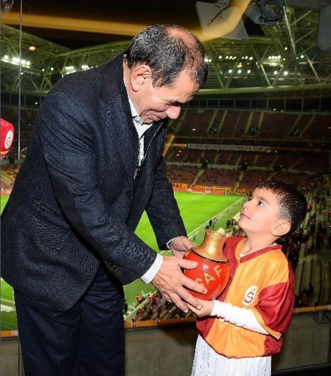 &Ouml;mer Asaf Arena&rsquo;da