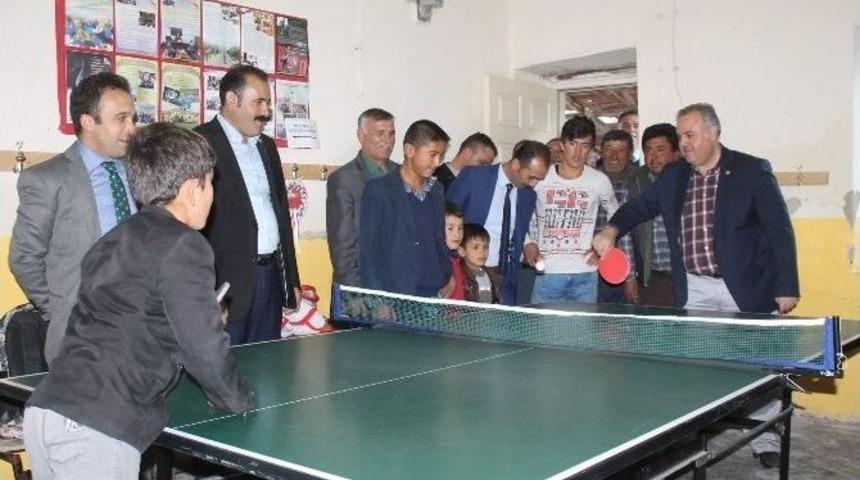 Karaman Ghsim&rsquo;den Pınarkaya K&ouml;y&uuml;ne Masa Tenisi