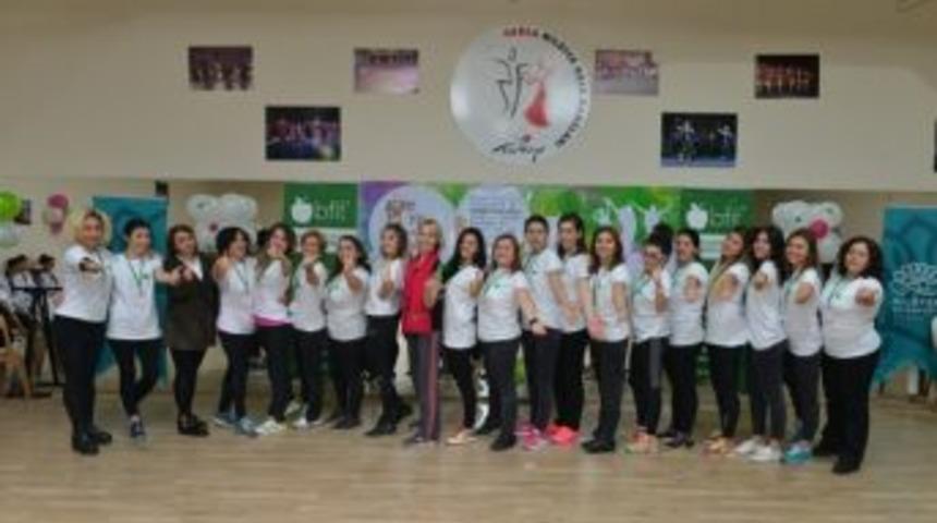 B-fit 10. Yaşını &Ccedil;ocuklar Ve Kadınlarla Kutladı