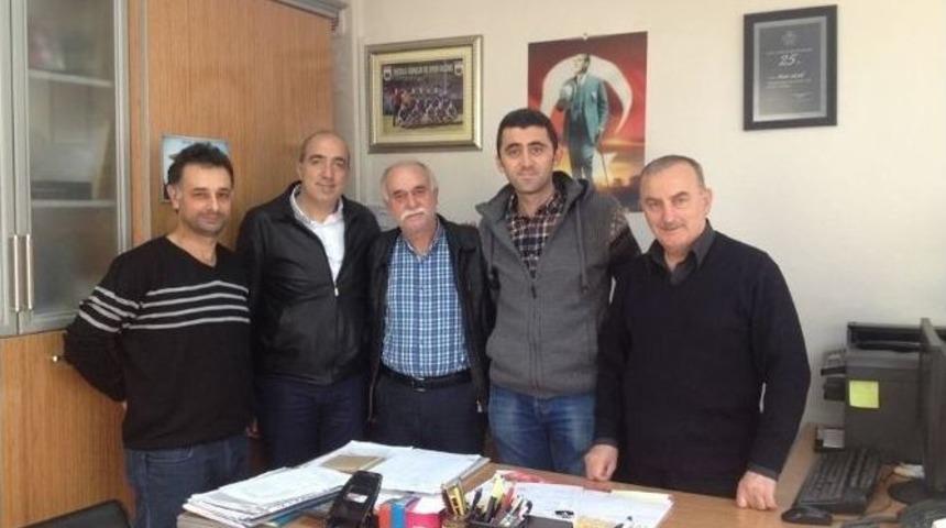 İnebolu Gen&ccedil;likspor Kul&uuml;b&uuml;nde İmza T&ouml;reni