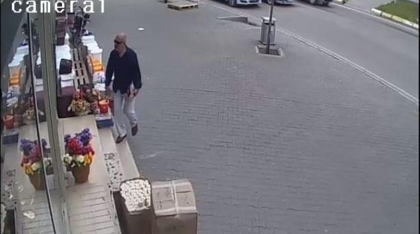 Cep Telefonu Hırsızlığı G&uuml;venlik Kamerasında