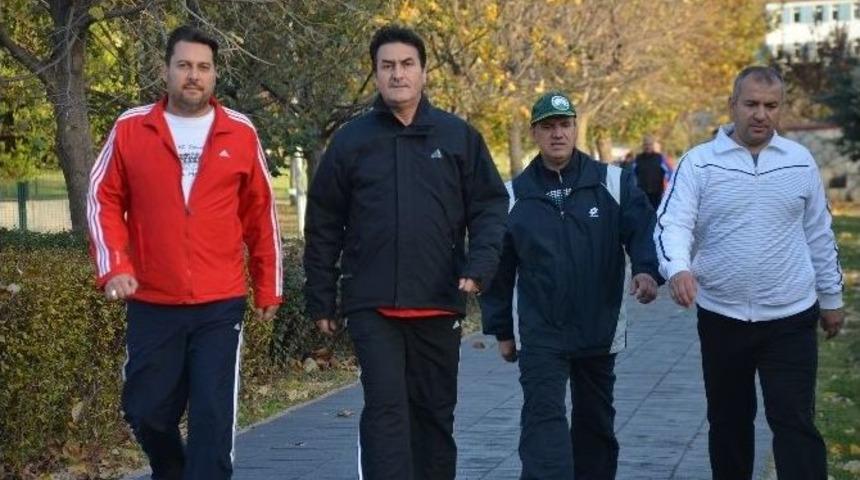 Başkan D&uuml;ndar Sabah Sporunda