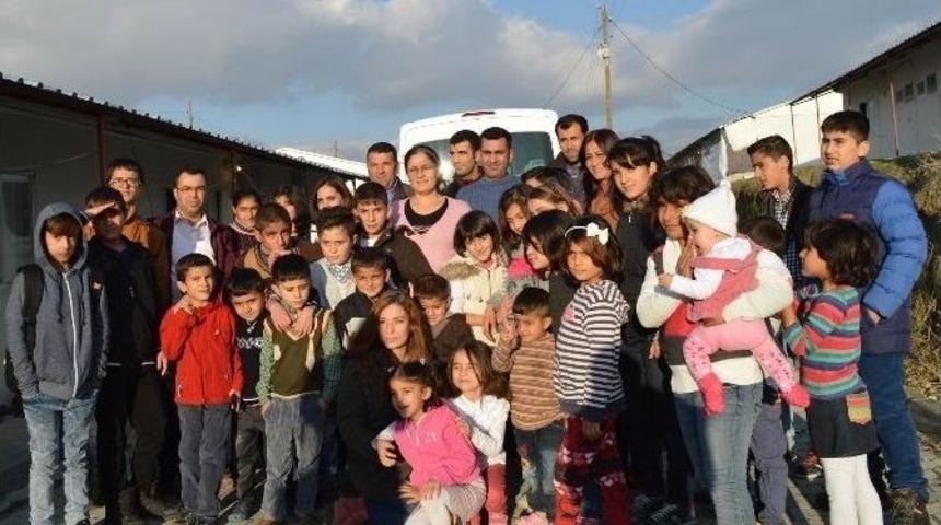 &Ccedil;ocuk Evlerinde Kalan &Ccedil;ocuklardan Anlamlı Ziyaret