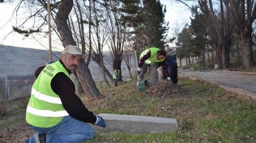 Sivas&rsquo;taki Ermeni Mezarlığı G&uuml;n Y&uuml;z&uuml;ne &Ccedil;ıkıyor