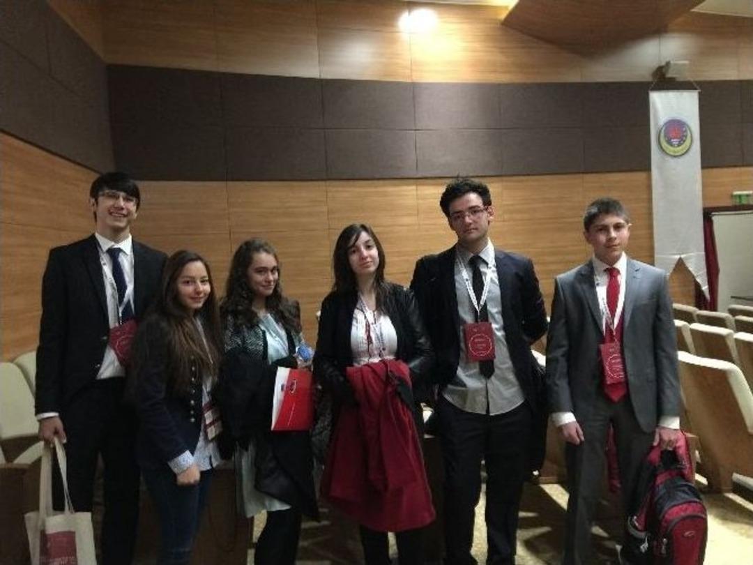 Gkv&rsquo;liler 18.eyp Avrupa Gen&ccedil;lik Parlamentosu Ulusal Se&ccedil;im Konferansında