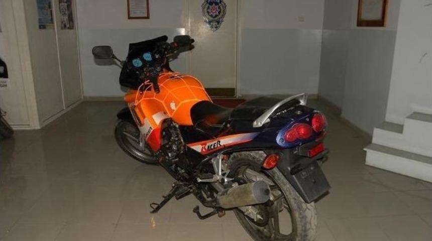 &Ccedil;aycuma&rsquo;da Motosiklet Hırsızları Yakalandı