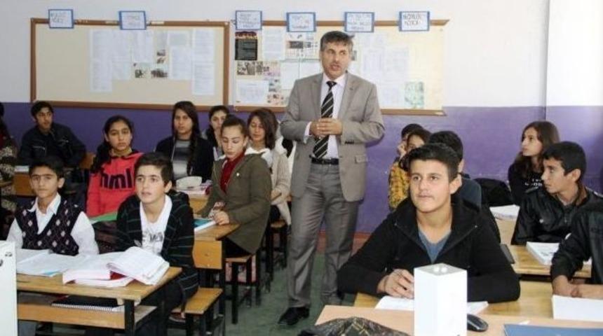 (&ouml;zel Haber) Ailece Van&rsquo;da &Ouml;ğretmenlik Yapıyorlar