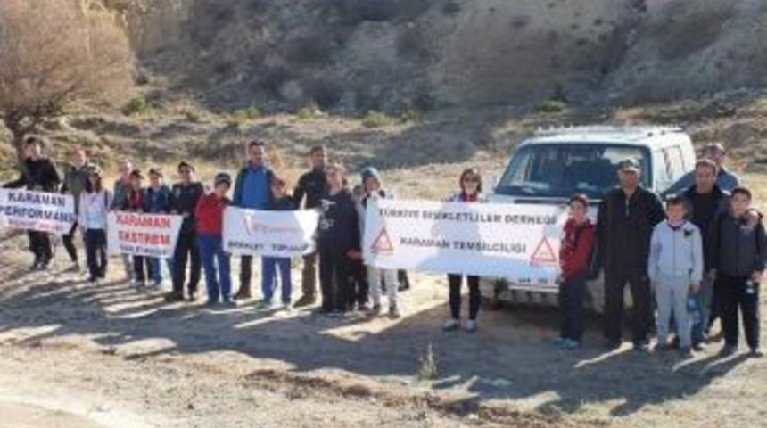 Karaman’da Bisikletçiler Öğretmenler Gününü Unutmadı