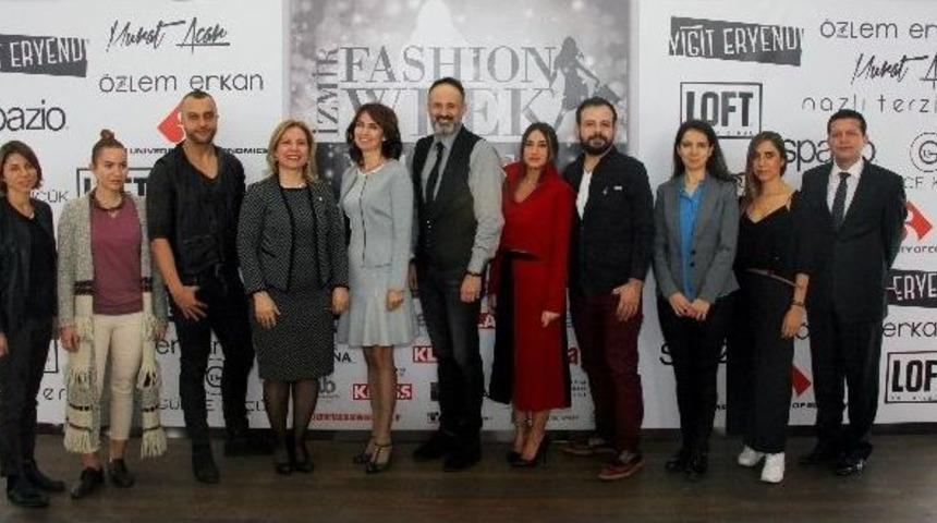 Modanın Kalbi 3 G&uuml;n İzmir&rsquo;de Atacak