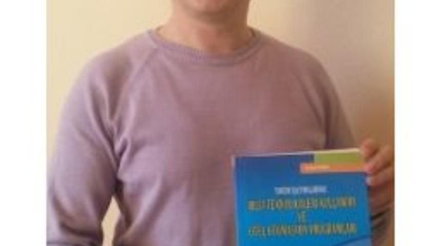 &Ouml;ğretim G&ouml;revlisi Aykut Pajo&rsquo;nun Kitabı Amazon.com&rsquo;da