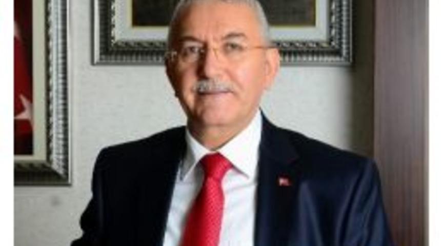 Rekt&ouml;r G&ouml;nen&rsquo;in &Ouml;ğretmenler G&uuml;n&uuml; Mesajı