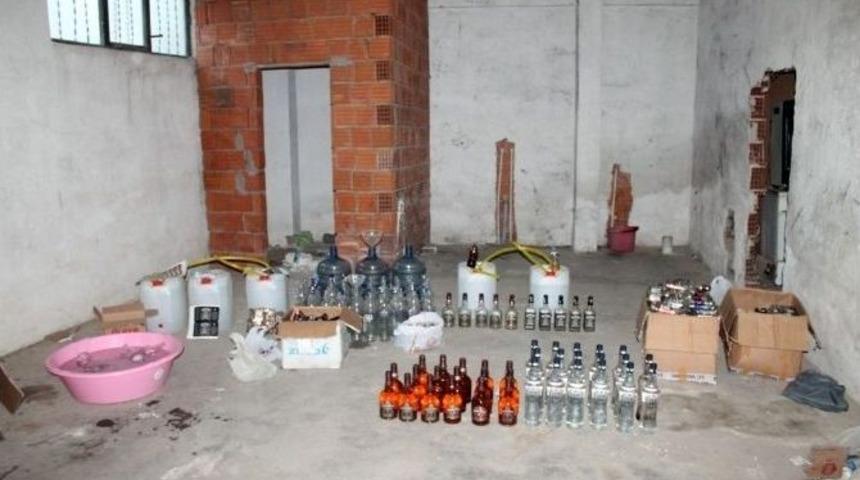 Sahte İ&ccedil;ki Operasyonunda G&ouml;zaltına Alınan 2 Kişi Adliyeye Sevk Edildi