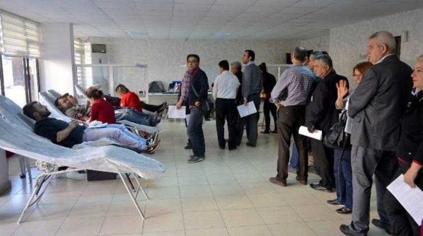 İskenderun&rsquo;da &Ouml;zel Okuldan Kan Bağışı Rekoru