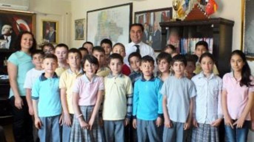 Başkan Kılın&ccedil;&rsquo;tan &Ouml;ğretmenler G&uuml;n&uuml; Kutlaması