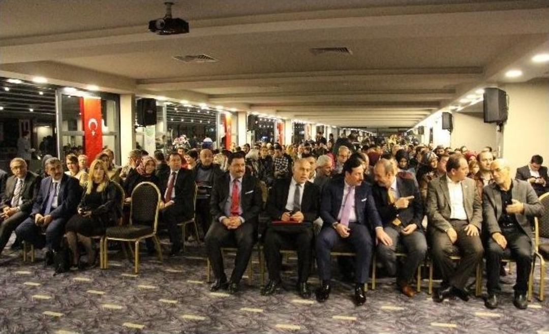 İlkadım&rsquo;dan &ldquo;kitap Seti&rdquo; Galası