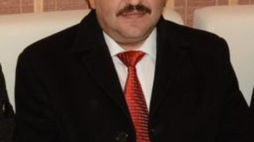 Milletvekili Serdenge&ccedil;ti, "milletimizin &Ouml;ğretmenlere Ş&uuml;kran Borcu Vardır"