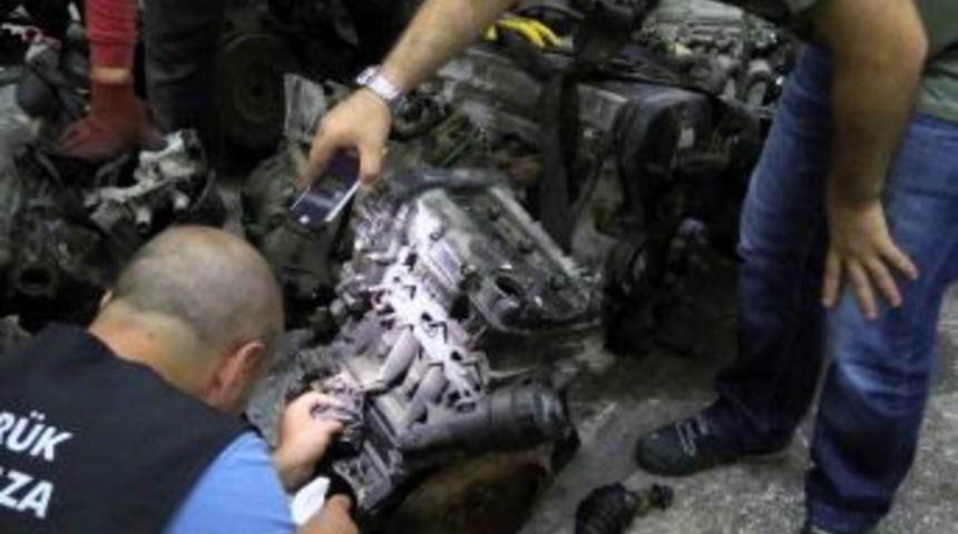 G&uuml;mr&uuml;k Ka&ccedil;ağı 35 L&uuml;ks Otomobil Motoru Ele Ge&ccedil;irildi