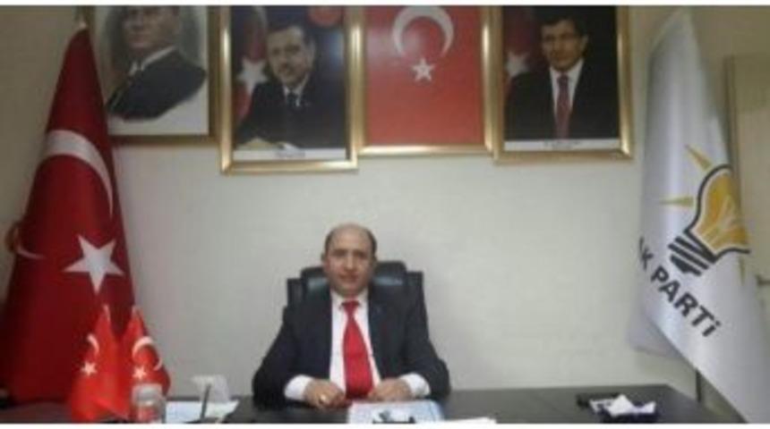 &Ouml;zdemir, &Ouml;ğretmenler G&uuml;n&uuml;&rsquo;n&uuml; Kutladı